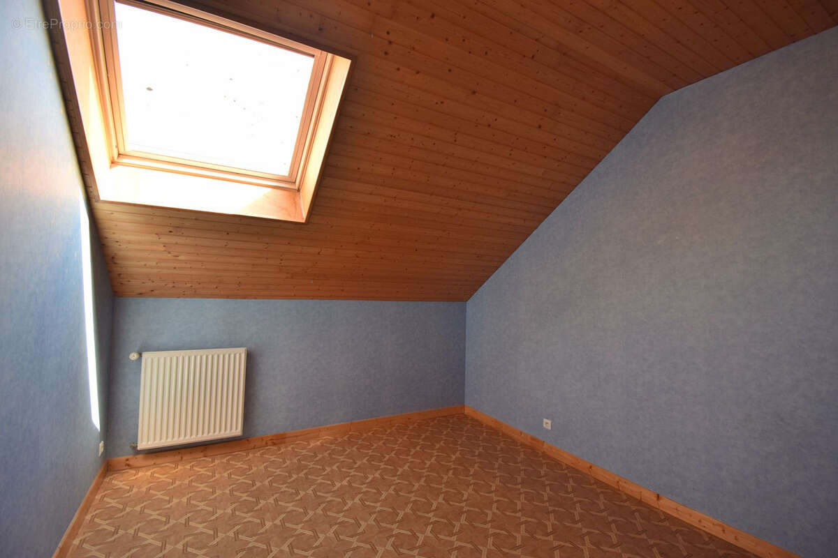 Maison d'habitation - photo 8