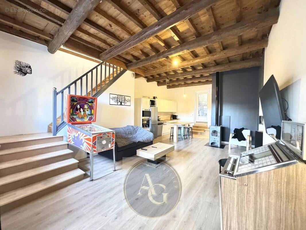 Maison à LABASTIDE-D'ANJOU