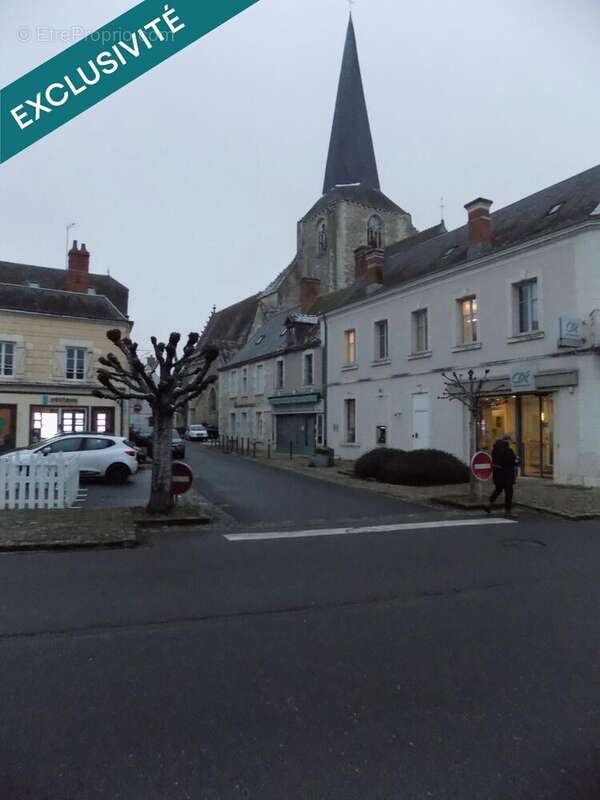 Photo 2 - Commerce à CHABRIS