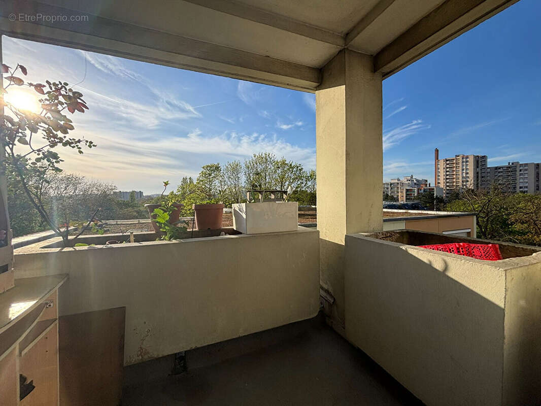 Appartement à EPINAY-SUR-SEINE