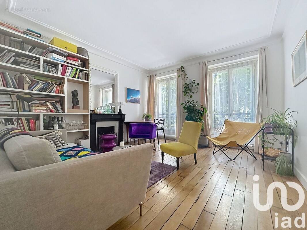 Photo 1 - Appartement à PARIS-10E