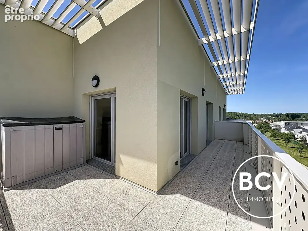 T5 neuf dernier etage avec terrasse + 2 places de parking - photo 3