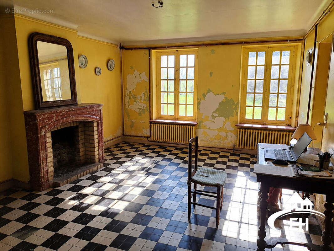 Maison à L'AIGLE