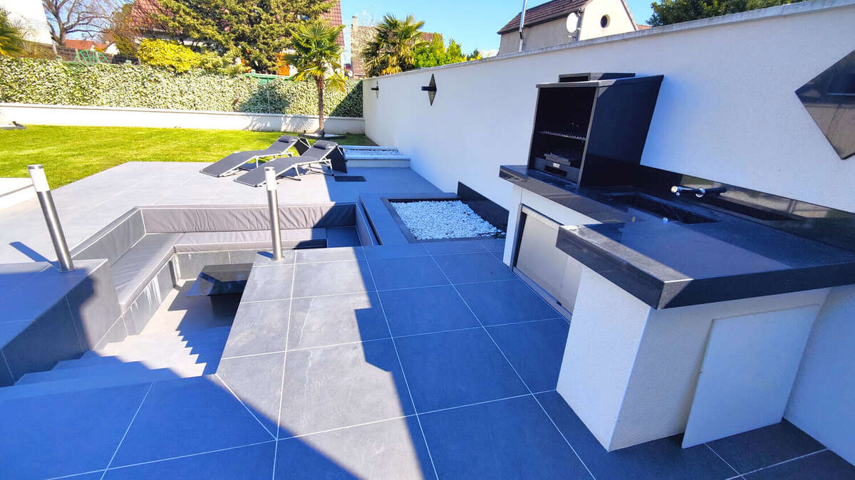 Maison à CONFLANS-SAINTE-HONORINE