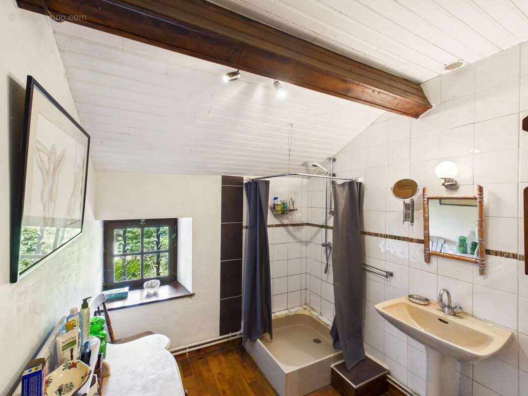 Maison en pierre  avec maison d'amis indépendante dans un hameau paisible - photo 13