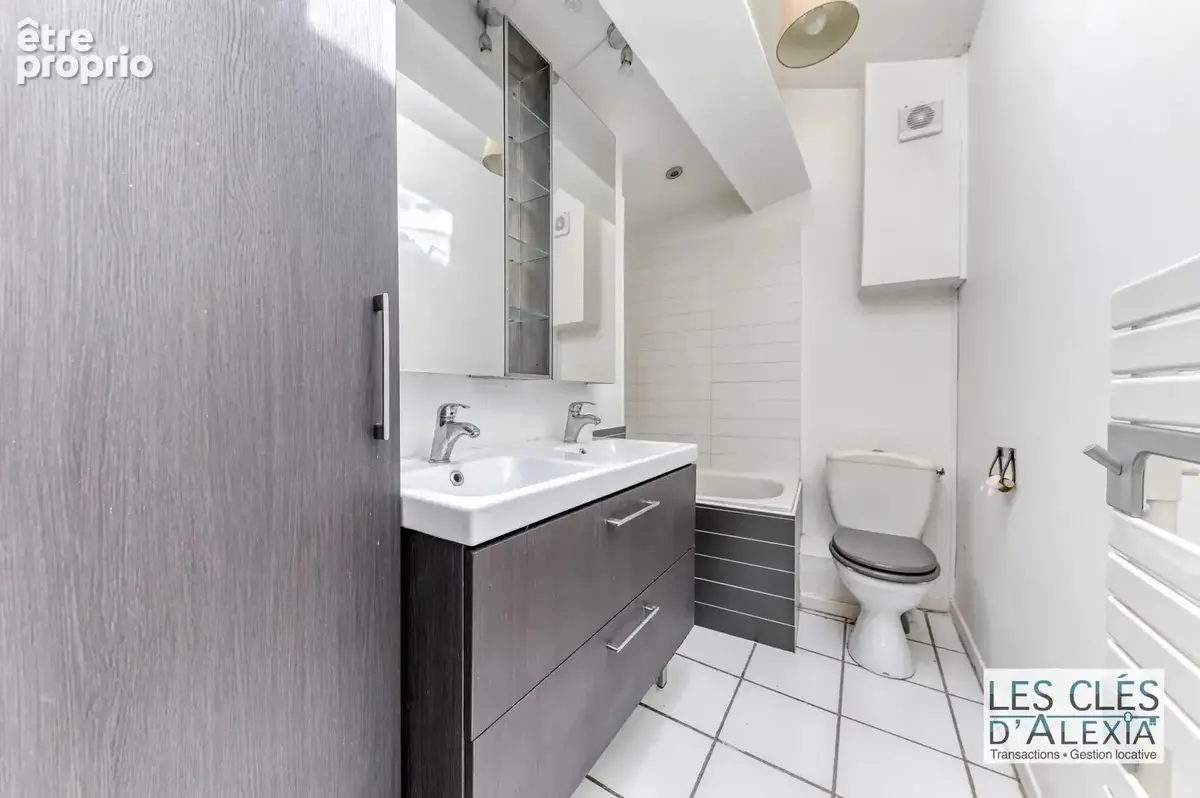 Appartement t3 hyper centre - hotel dieu - photo 14