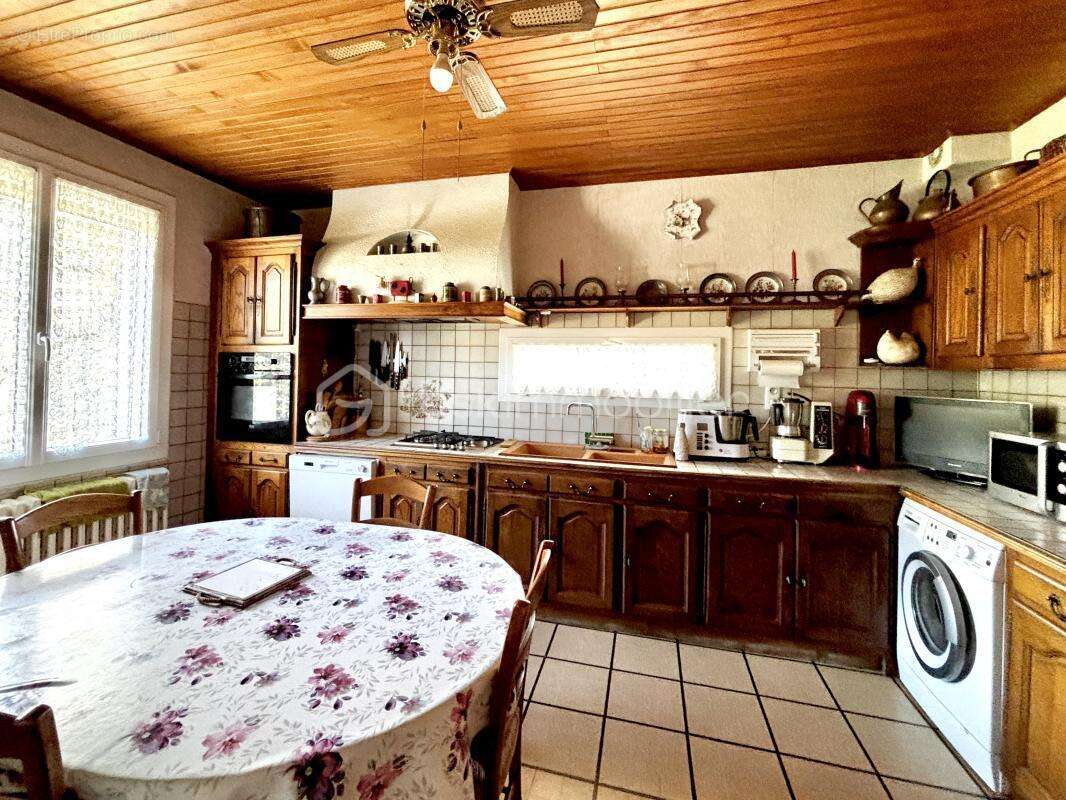 Maison à BOLLENE