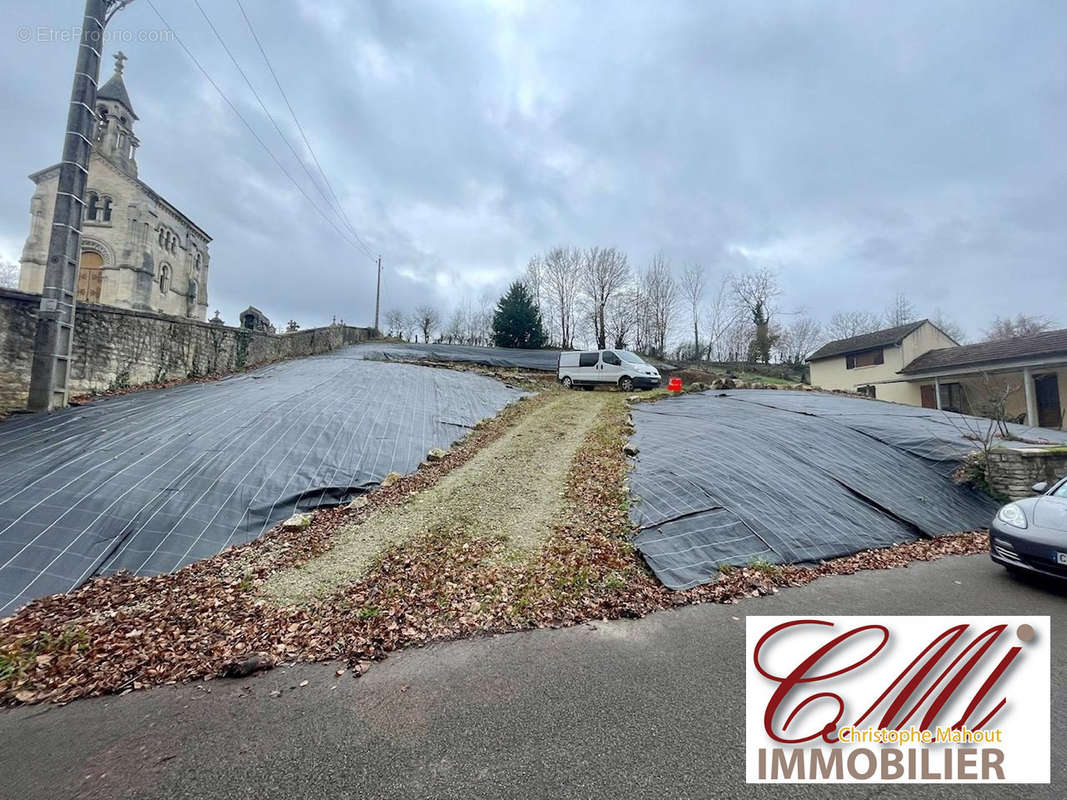 Terrain à SAINT-DIZIER