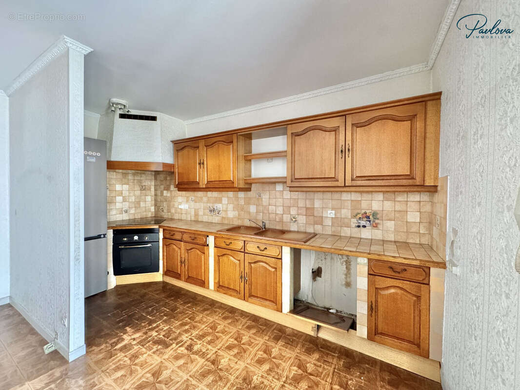 Appartement à LATTES