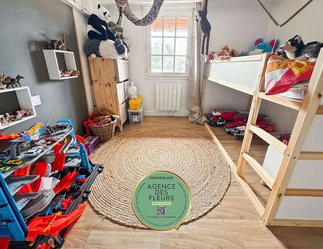 Maison à TOURVILLE-LA-RIVIERE