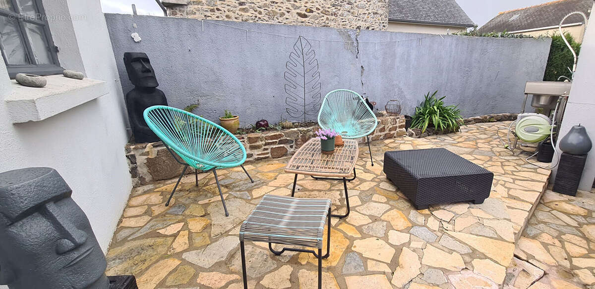 BINIC, quartier résidentiel, maison en pierre à vendre - photo 11