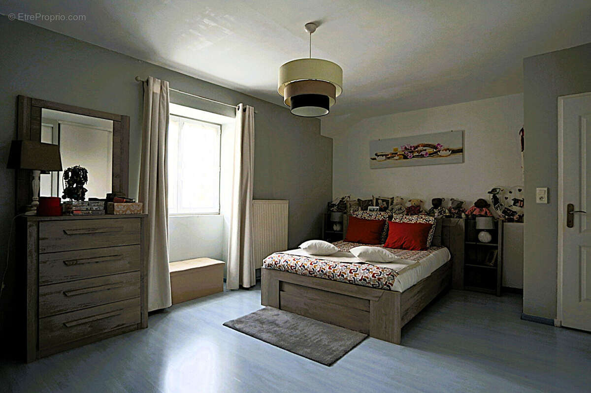 Maison à SAINT-GENES-DU-RETZ