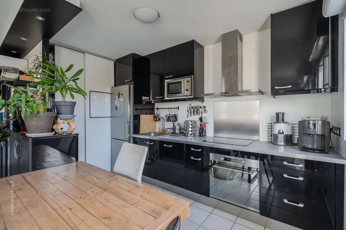 Appartement à MAGNY-LE-HONGRE