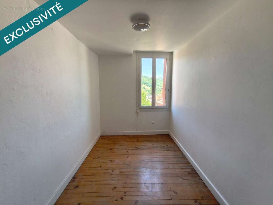 Appartement 146 m² à Decazeville  - photo 5