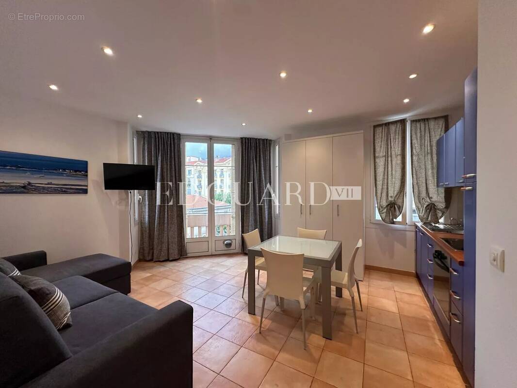 Appartement à MENTON