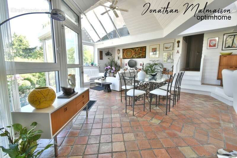 Maison à CONCHES-EN-OUCHE