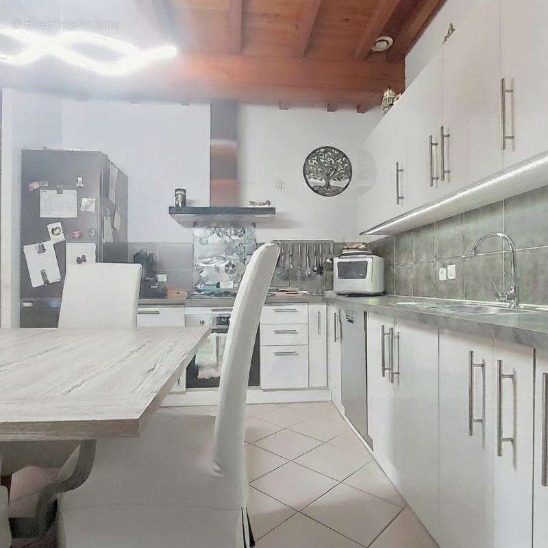 Appartement à HEYRIEUX