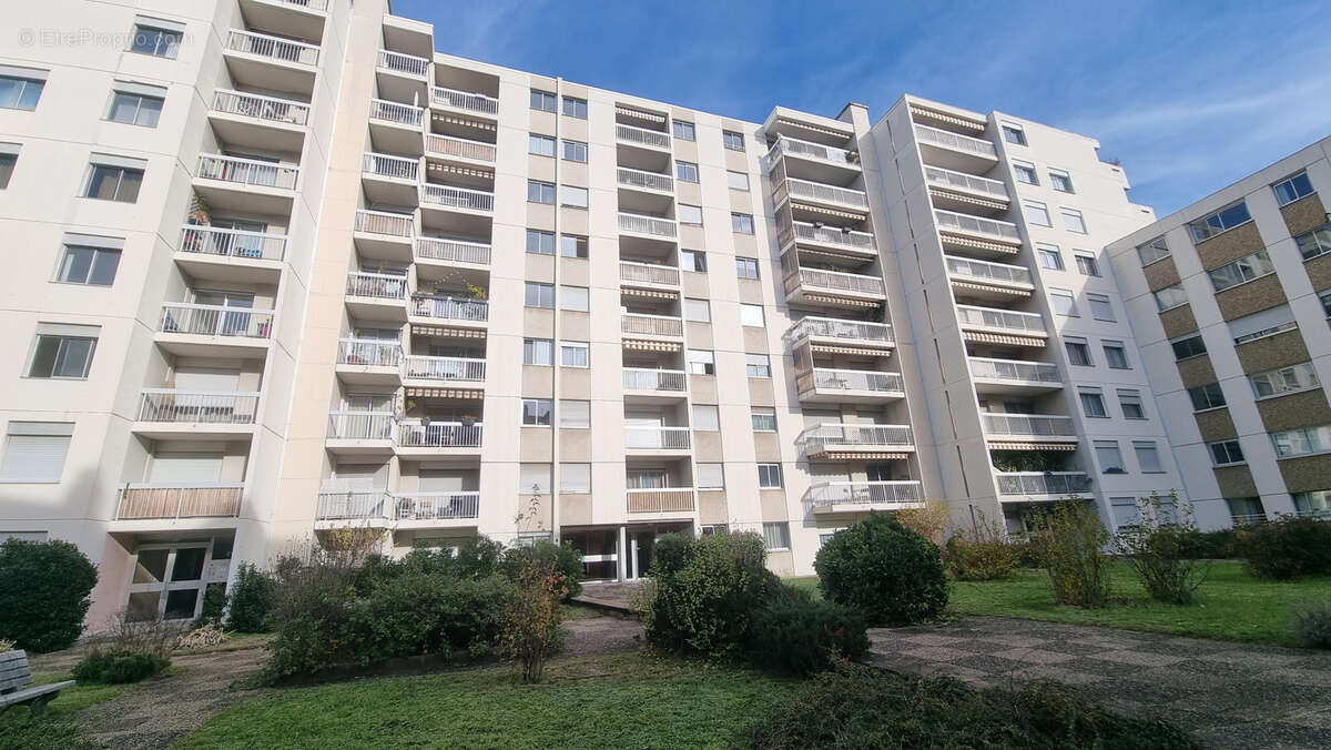 Appartement à LYON-7E