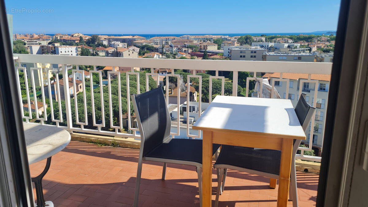 Appartement à FREJUS