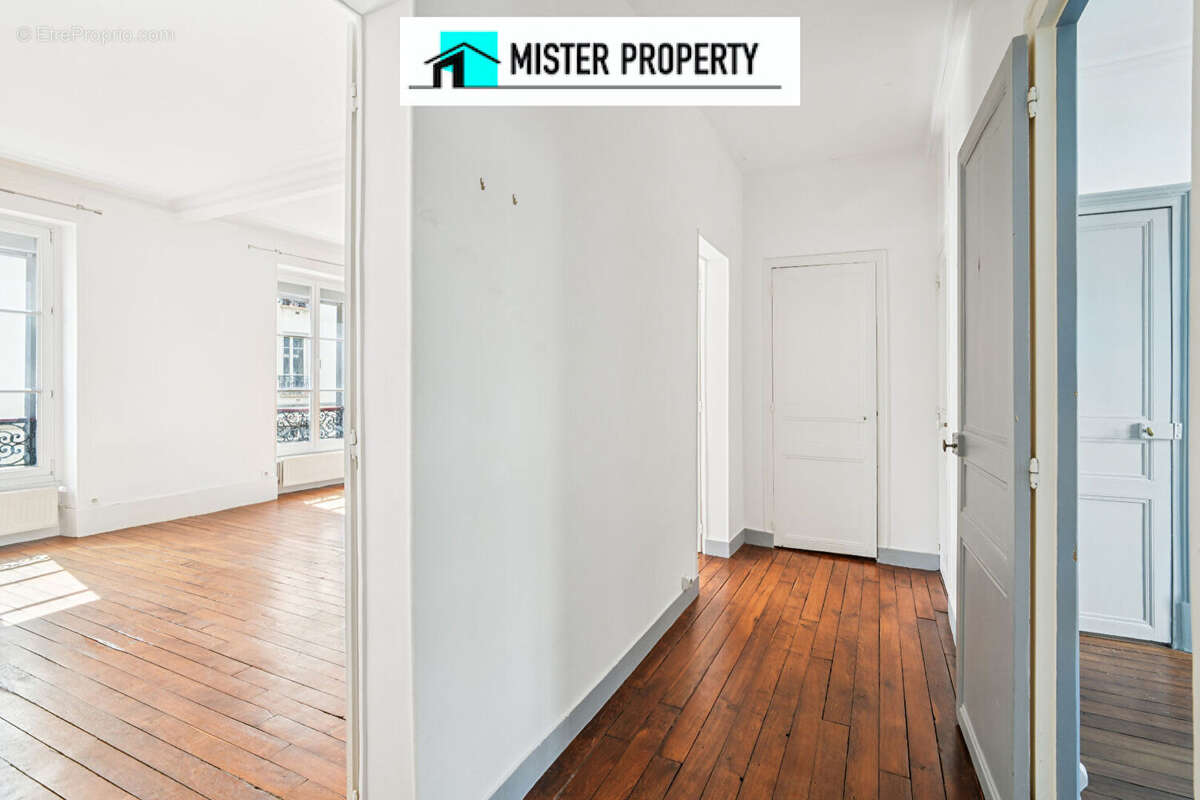 Appartement à LEVALLOIS-PERRET