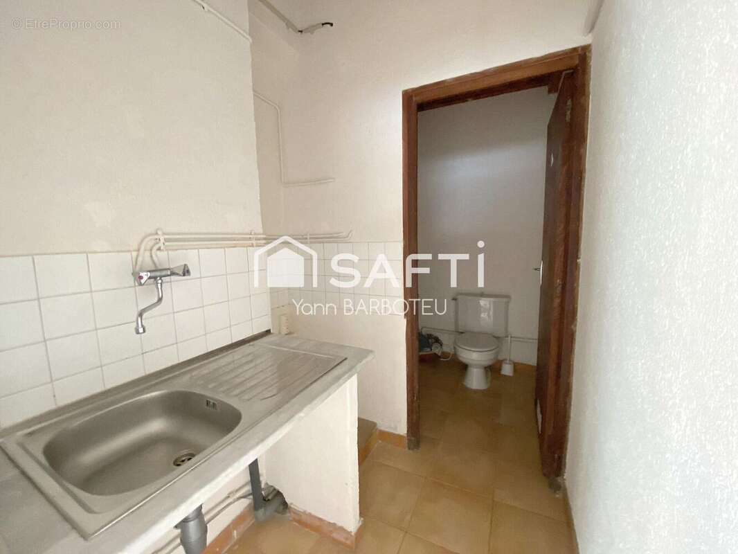 Photo 9 - Commerce à SAINT-CYPRIEN