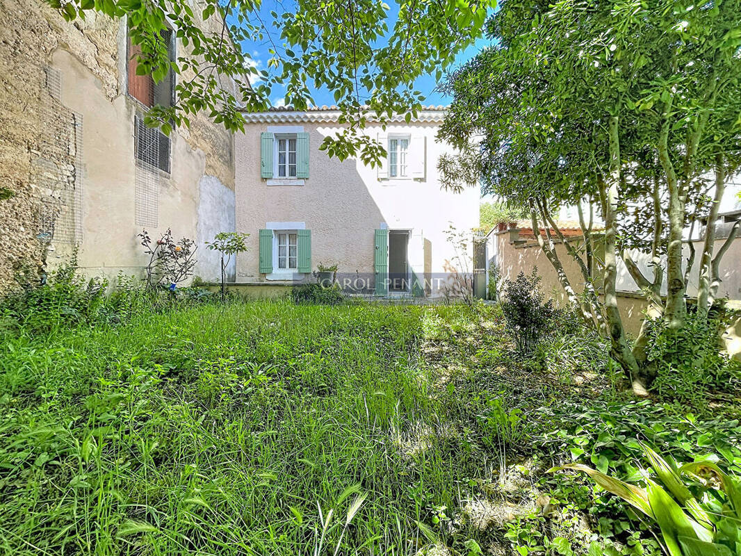 Maison à LE PONTET