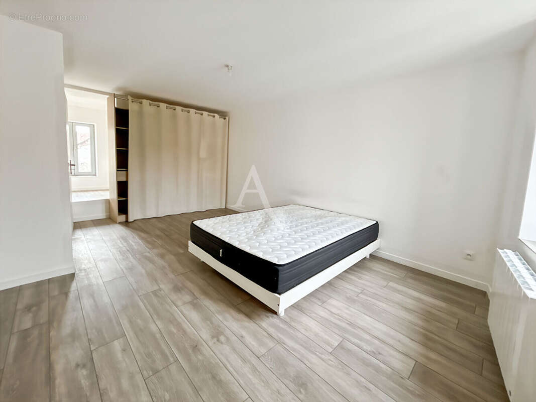 Maison à COURDIMANCHE