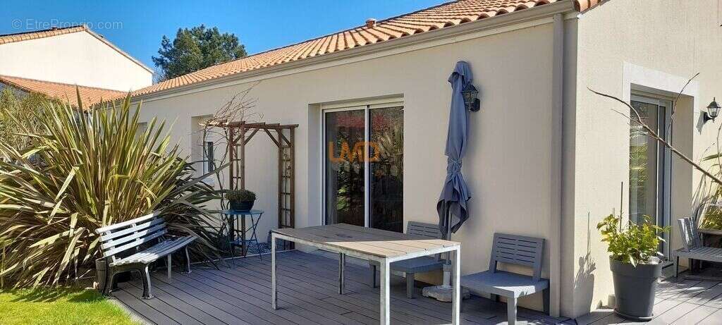 Maison à SAINT-AIGNAN-GRANDLIEU