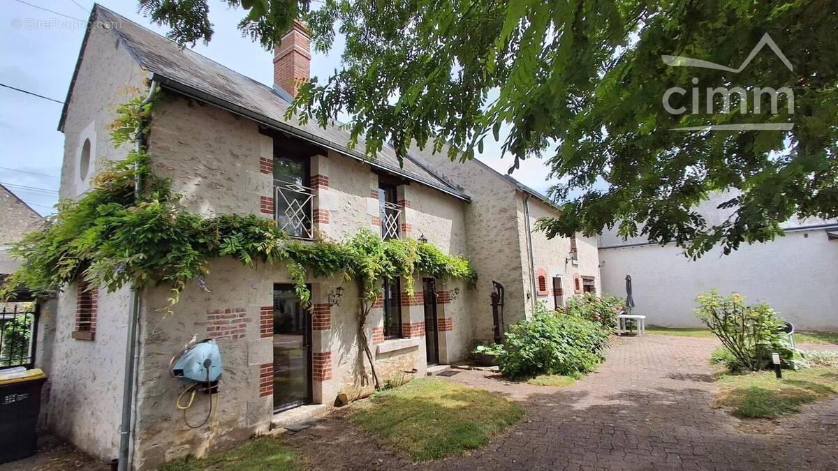 Maison à VINEUIL
