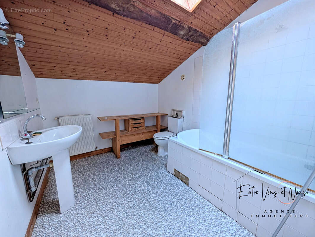 Maison à AILLAS