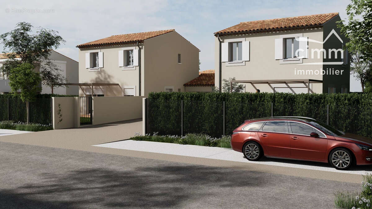 Maison à L'ISLE-SUR-LA-SORGUE