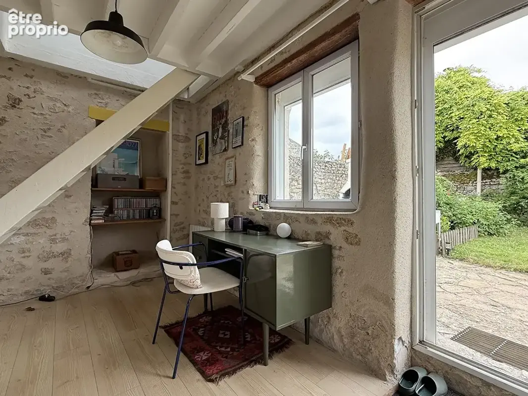 Maison en pierre avec jardin et cave - photo 6