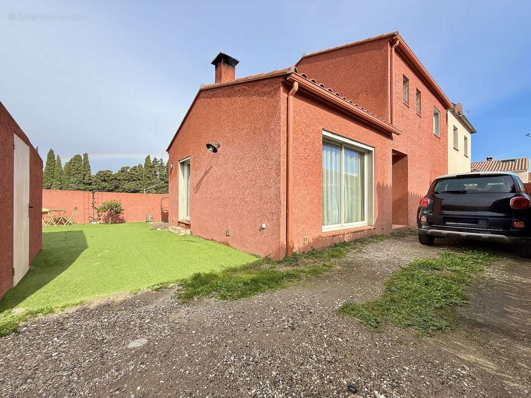 Maison à ESPIRA-DE-L'AGLY