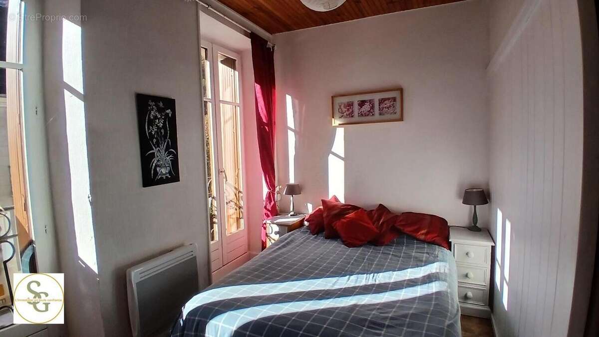   - Appartement à SAINT-MAMET