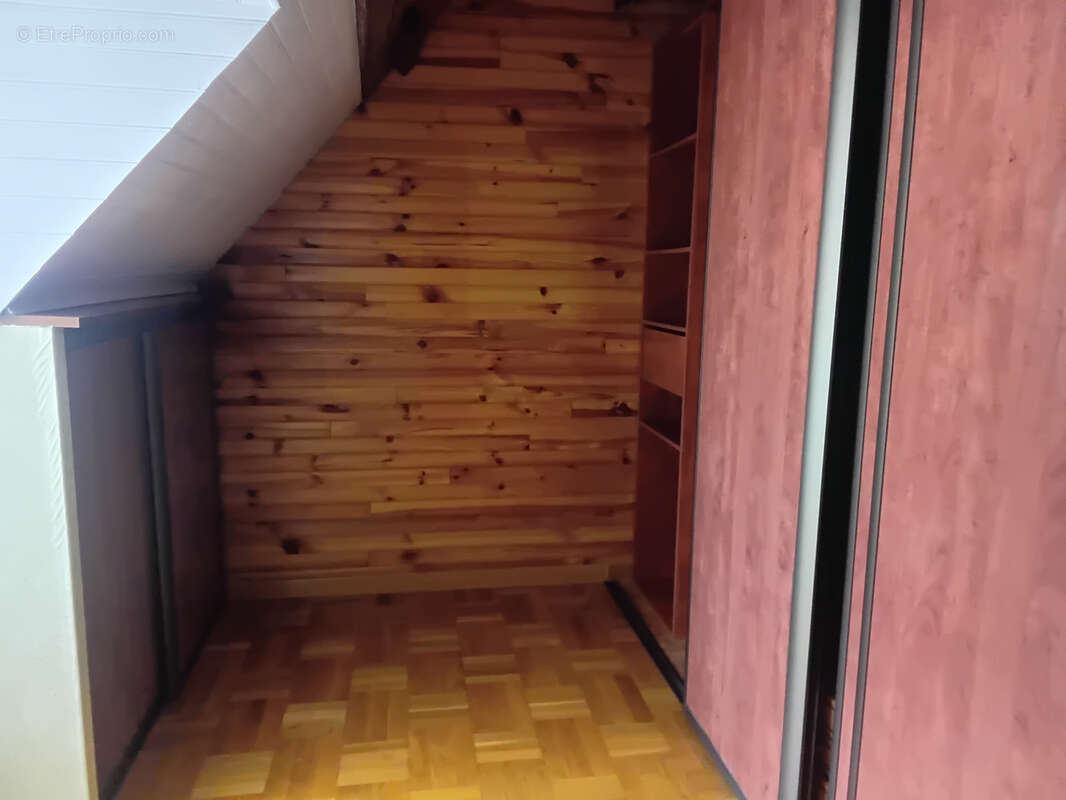 Maison à NERONDES