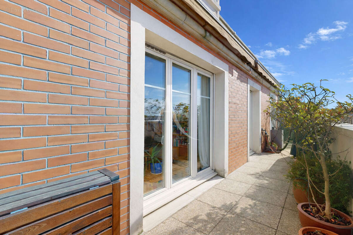 Appartement à MAISONS-ALFORT