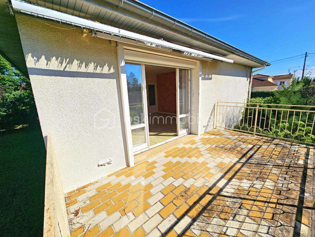 Maison à SAINT-LEGER-SUR-ROANNE