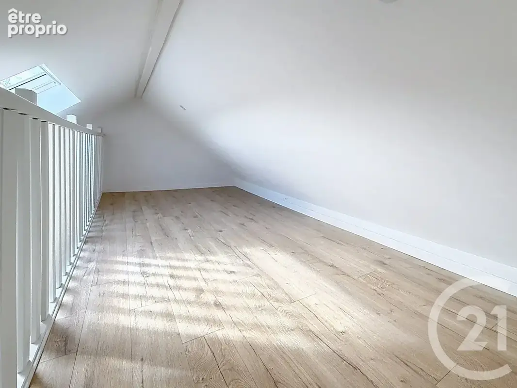 Appartement 1 pièce 25 m² à vendre à Lille (59800) - photo 8