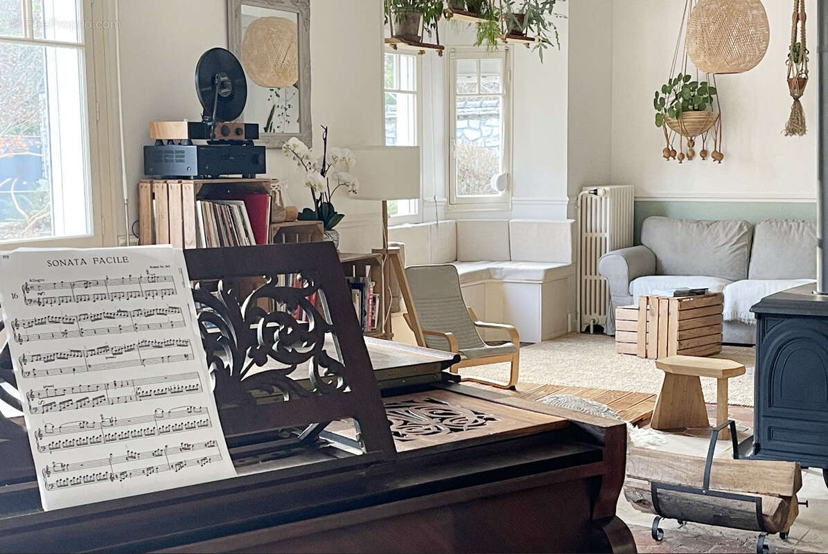 Maison à BOURRON-MARLOTTE