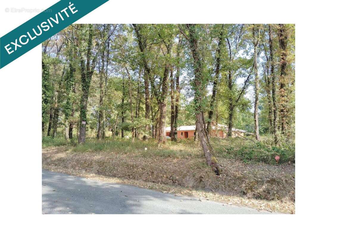 Photo 4 - Terrain à MONTPON-MENESTEROL