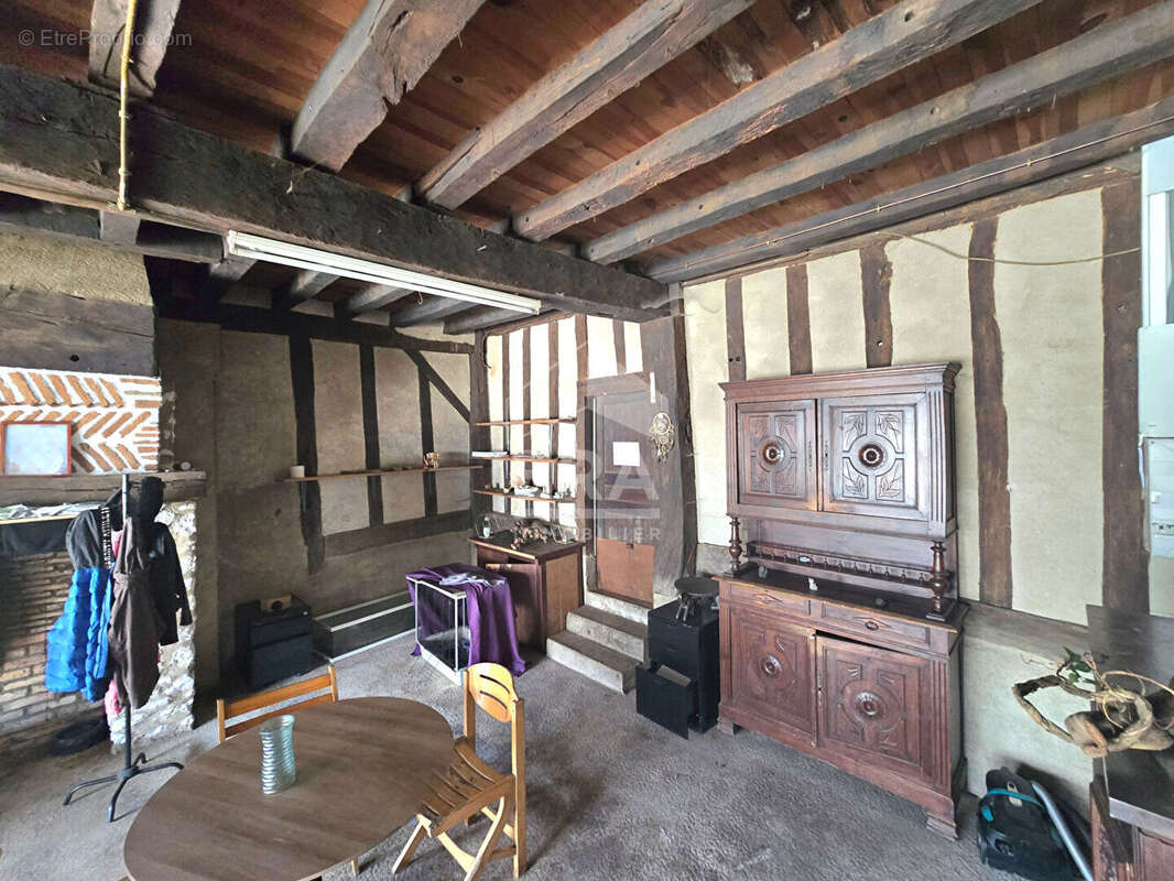 Maison 173m² à saint-étienne-de-puycorbier - photo 6