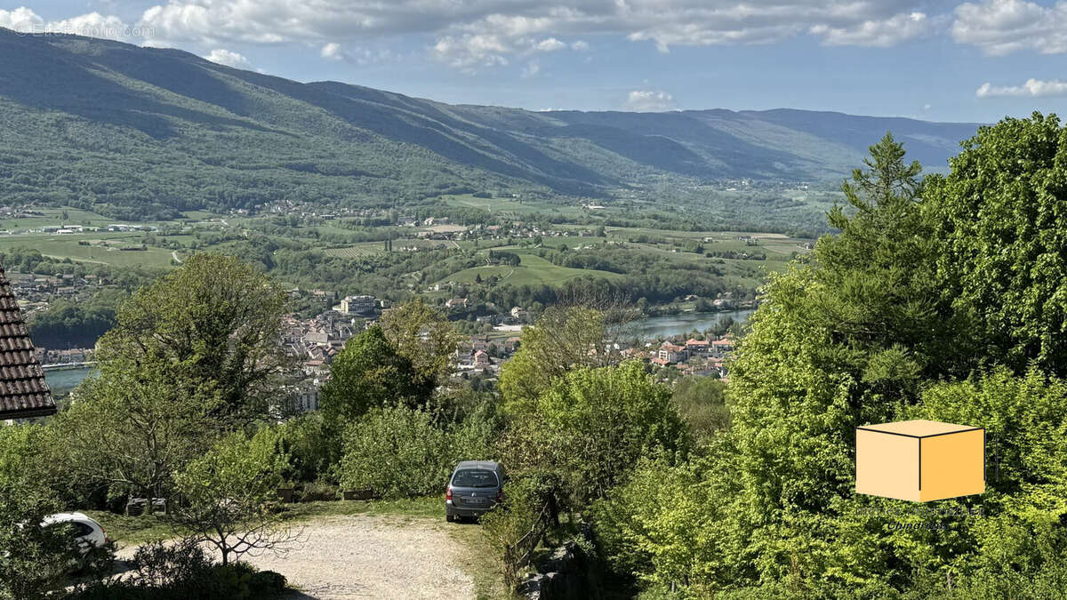 Terrain à SEYSSEL