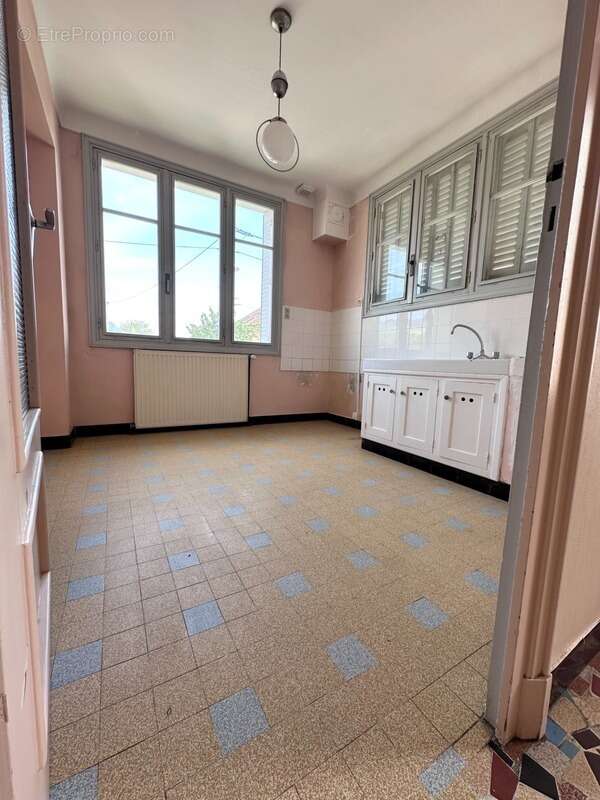 Maison à vendre 4 pièces Chambéry  (73) - photo 4