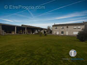 Maison à SAINT-SEURIN-DE-CADOURNE