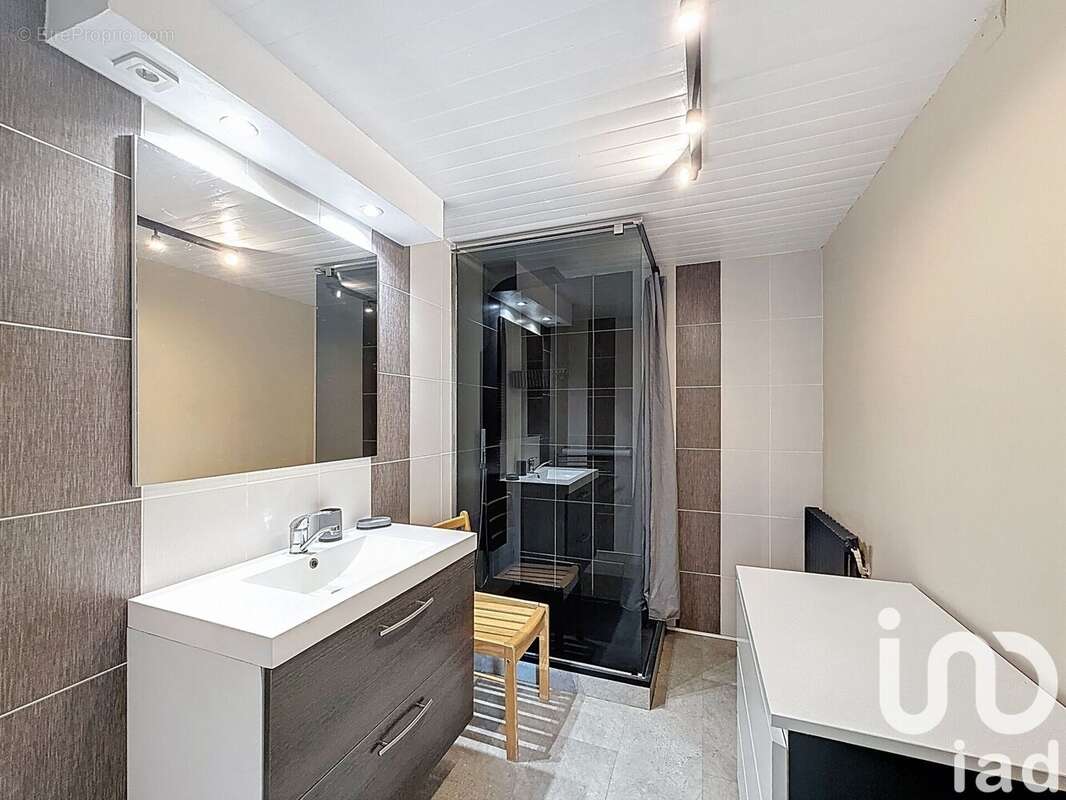 Photo 9 - Autre à LA CAPELLE-LES-BOULOGNE