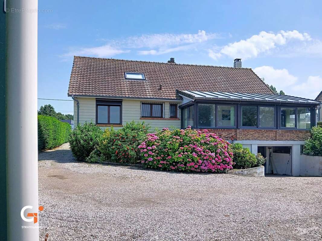 Maison à SAINT-QUENTIN-LA-MOTTE-CROIX-AU-BAILLY