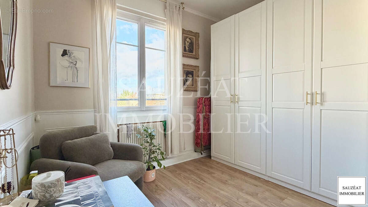 Appartement à BAGNEUX