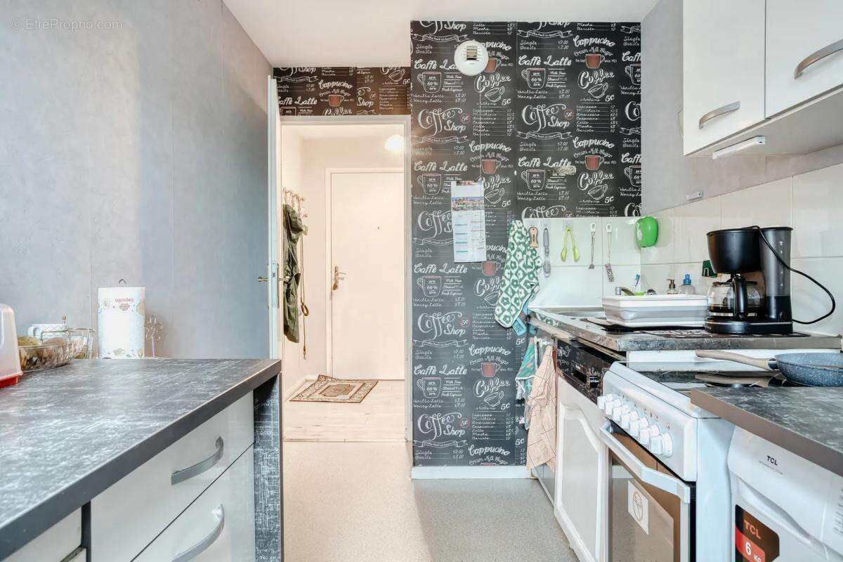 Appartement à VAL-DE-REUIL