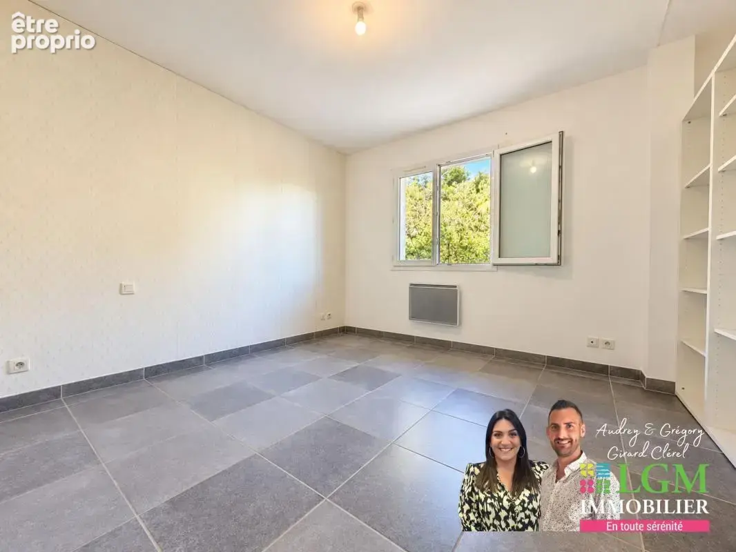 Maison récente, jardin arboré, 3 chambres, 410 m² de terrain piscinable - photo 13