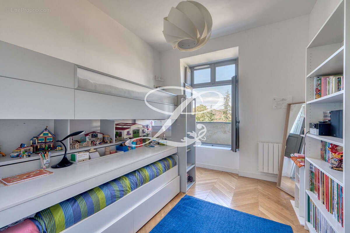 Appartement à MAISONS-LAFFITTE